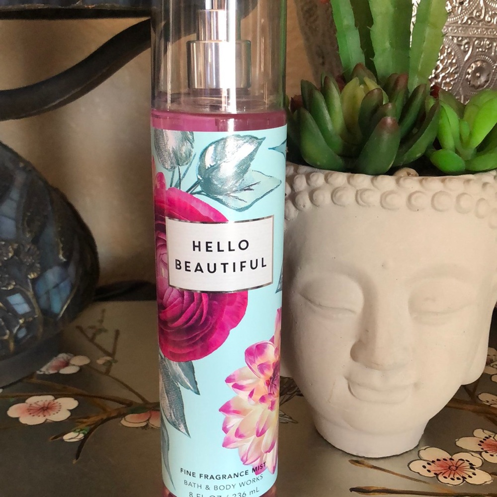 Bath And Bodyworks hello beautiful fine fragrance mist